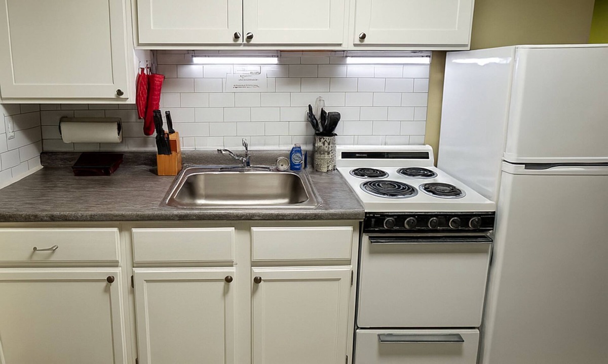 Dryden Apartment | Wilson Lake Inn & Suites