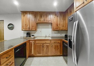 106 m² Condo ∙ 2 bedrooms ∙ 6 guests