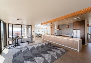 Amazing Downtown Bellevue 2BR w/Lounge, Gyms, near shops, by Blueground