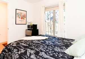 Loftium | Cozy & Chic Guest Suite - steps from Alki Beach!