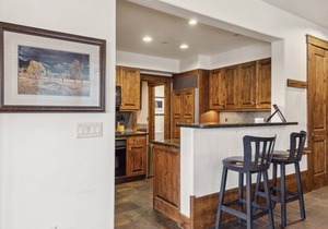 Outpost: Grand View 5130 - Air Conditioned!