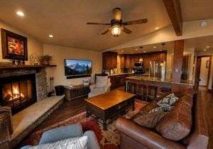 Walk-to-Slopes Townhome at Purgatory Ski Resort