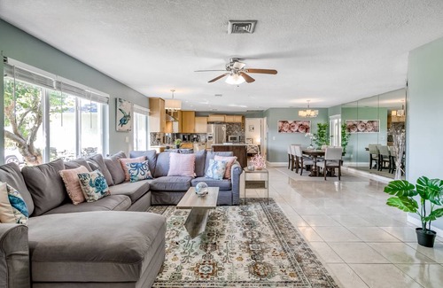 Juno Beach House | 177 m² House ∙ 2 bedrooms ∙ 8 guests