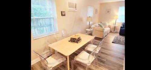 East Ocean Ave Apartment | 88 m² Apartment ∙ 2 bedrooms ∙ 5 guests