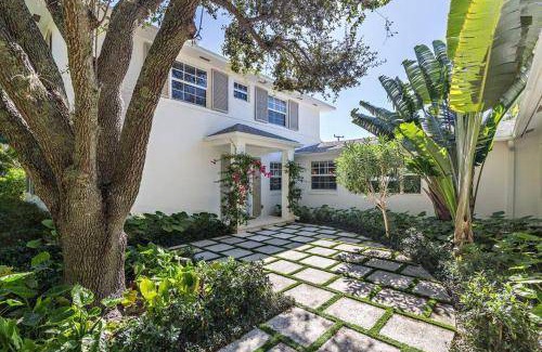 Southside House | House ∙ 4 bedrooms ∙ 8 guests
