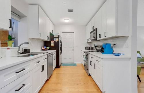 Boynton Beach House | My Happy Place 3BR 2BA Heated Pool Great Location
