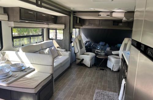 Parkland Other | The Magic Motor Home