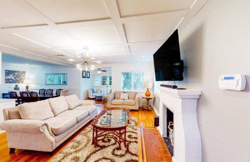 Old Northwood House | 139 m² House ∙ 4 bedrooms ∙ 10 guests