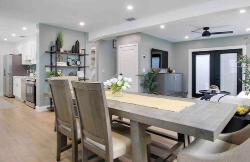 Parker Ridge Villa | Villa ∙ 3 bedrooms ∙ 12 guests