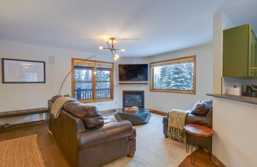 Quandary Village House | 12 Mi to Breckenridge Ski Resort: Cabin w/Hot Tub