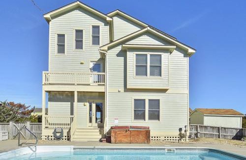 Whalehead Beach House | 1345 Sundancer 4 Min Walk to Beach