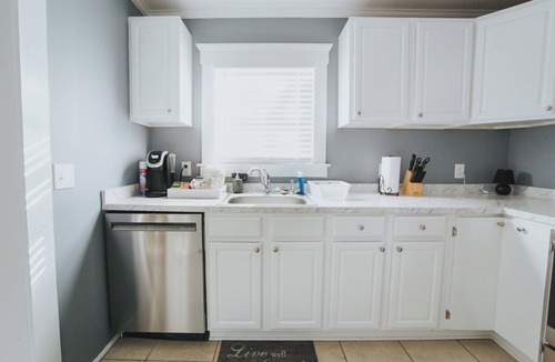 River District House | 15 Mins Walk to Riverwalk, Brooklyn Arts Home!