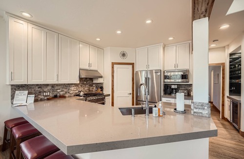 Vail House | 1890 Lions Ridge Loop, #9-West Vail Remodeled Home, Hot Tub, On Bus Route, Close to Vail!