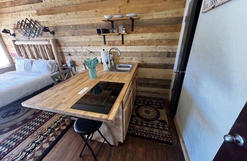 West Colorado Springs Apartment | 1BD Suite✶Old Colorado City & Hiking!✶Dogs Welcome