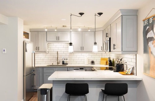 Madison Park Apartment | 1BR 1BA Madison Park - Garden - BBQ