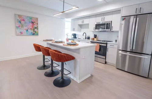 Manhattan Apartment | 2-bedroom Apartment in Peaceful Manhattan - Close to Campus!