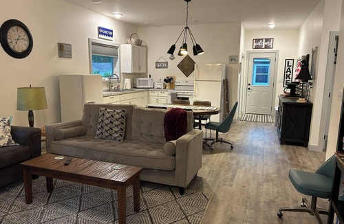 Detroit Lakes Cabin | 2 Bedroom with 2 minute walk to the sandy beach of Lake Melissa