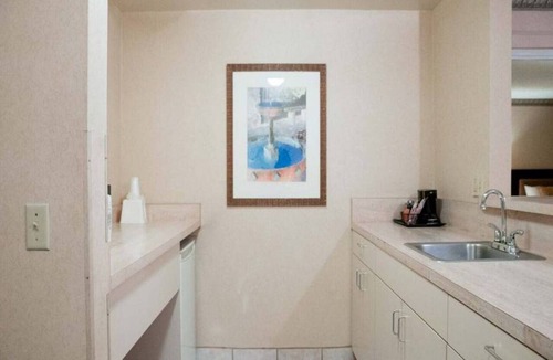 Anaheim Hills Apartment | 2 Queen Beds|Nsmk,Micfridge