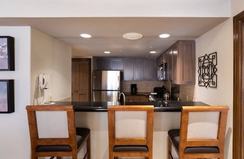 Beaver Creek Resort | 2-Suite St. James Resort/Spa, Gym, Hot Tub, Pool