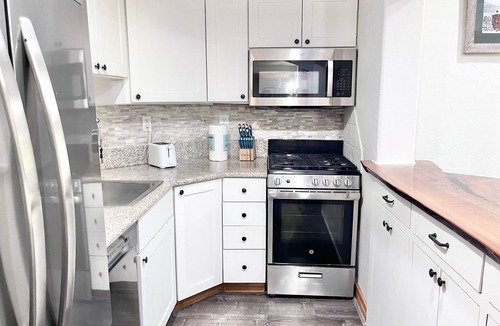 Midway Villa | 2039 | Elevated King Villa | Near Soldier Hollow + Pool