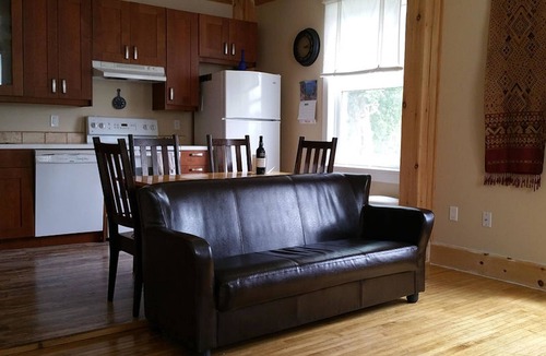 Haliburton House | 23 Maple