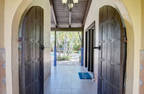 Palm Springs House | 232 m² House ∙ 3 bedrooms ∙ 9 guests