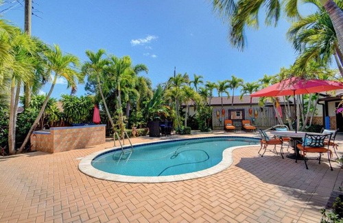 Palm Springs House | 232 m² House ∙ 3 bedrooms ∙ 9 guests