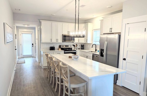 Corolla Light Condo | 25% discount for Aug and Sept. Offer short stays. Oceanside. New in '24.