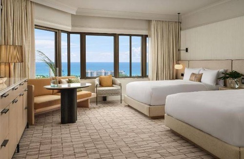 Boca Raton Hotel | 295 m² Hotel ∙ 19 guests
