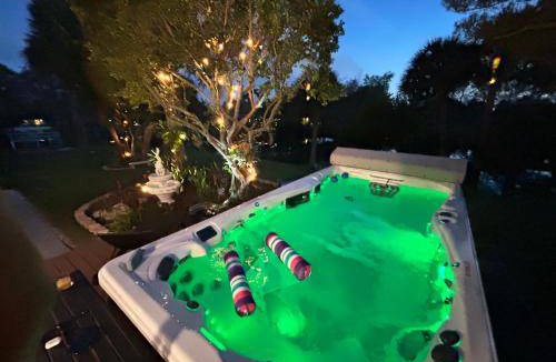West Palm Beach House | 297 m² House ∙ 3 bedrooms ∙ 6 guests