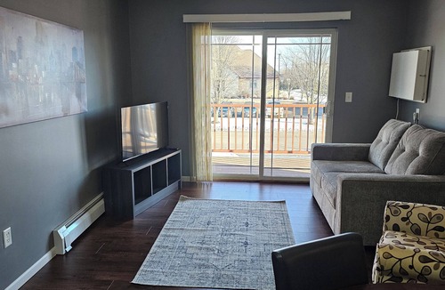 Detroit Lakes Apartment | 3 Bedroom 2 Bath Close to Hospital
