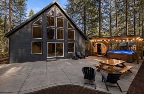 Paradise Estates Cabin | 3-bedroom A-Frame w/Hot Tub, Sauna, WiFi and EV charging