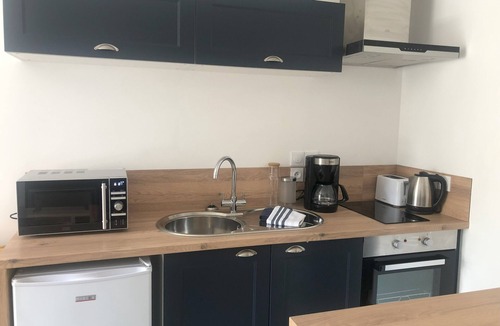 Doudeville House | 33m2 Modern Duplex - Elegance and Comfort