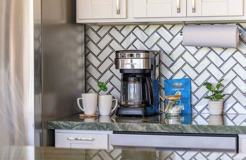Waikiki Condo | 36FL Ocean view condo w/Diamond Head & parking