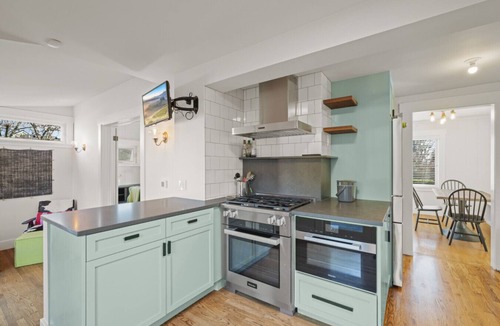 North Admiral House | 3BR 2BA Flamingos West