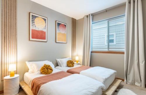 Guide Meridian House | 3BR with Game Room, near Seattle & Vancouver
