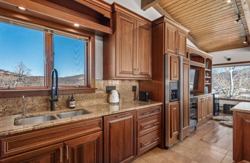 Brush Creek Village House | 4-Bedroom Private Mountain Retreat
