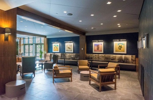 Ossining Hotel | 4 Comfortable Rooms | Stylish Getaway with Easy Access to Local Attractions