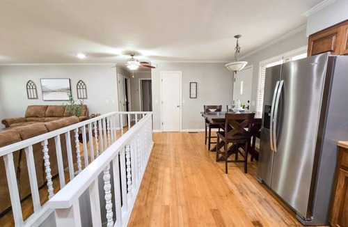 Mountain Home House | 4BR/2BA with Huge Deck, Bonus Room, Swimming/Fishing & Stunning Seasonal Views!