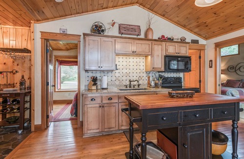 Hillman House | 5 ⭐️ Lake Life Vacation with all the amenities.