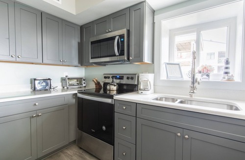 South Nags Head Condo | 5739- The Yachtsman - Nags Head Oceanfront Condo Near Jennette's Pier