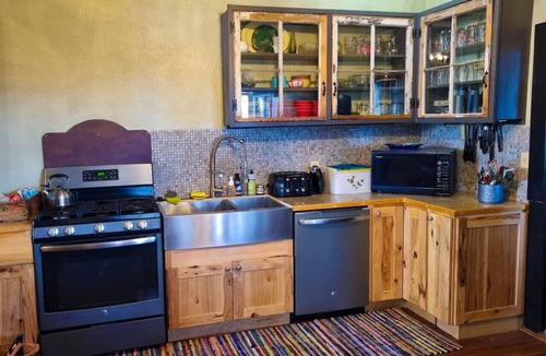 Como House | A Charming Mountain Getaway in Historic Como CO