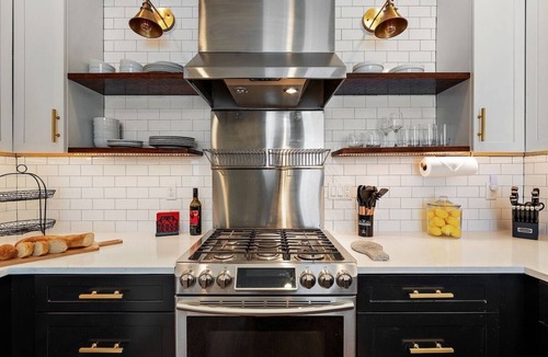 Harrison Boulevard House | A Historical Stay by Host Boise Awaits - Quick Walk To Hyde Park
