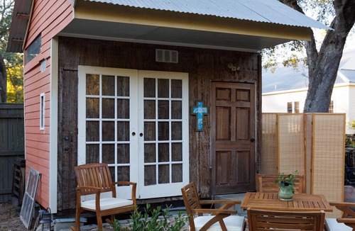 Abita Springs Cottage | Abita Historic House - Retreat to a full on relaxation and fun place to visit!