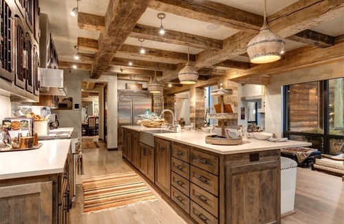 John Dodge House | Abode at Three Bears, stunning wilderness estate