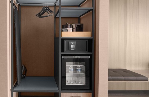 Downtown Vancouver Hotel | AC Hotel by Marriott Vancouver Waterfront