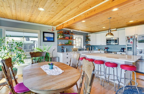Belfair House | Across Water From Belfair SP: Hood Canal Cottage!