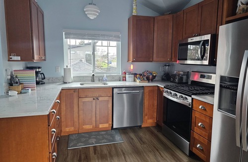 Alki Cottage | Alki beach cottage, 2 bedrooms, 3 beds, 2 bath, New, AC, W/D, near beach