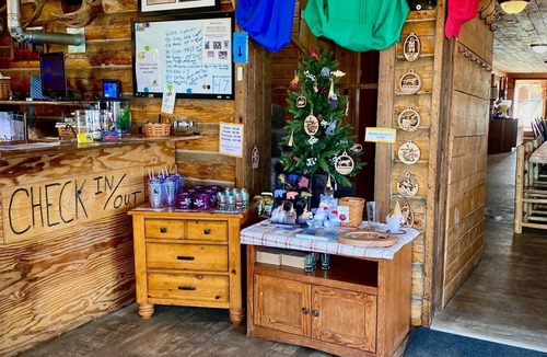 Cantwell Cabin | Alpine Creek Lodge-Denali Highway