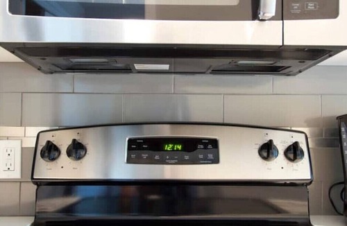 Broadway Apartment | Amazing Capitol Hill Apartment with Free Parking!